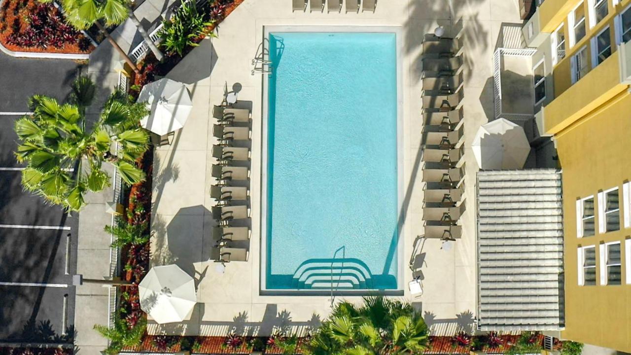 Galleria Palms Orlando - Free Theme Park Shuttles Four Corners Exterior foto